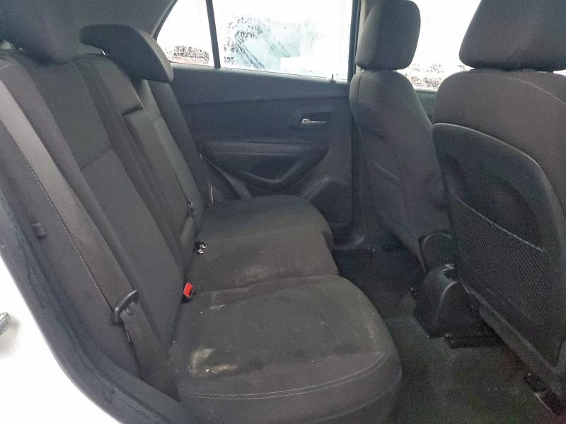 Photo 11 from auction – 2016 CHEVROLET TRAX with VIN KL7CJNSB4GB563876