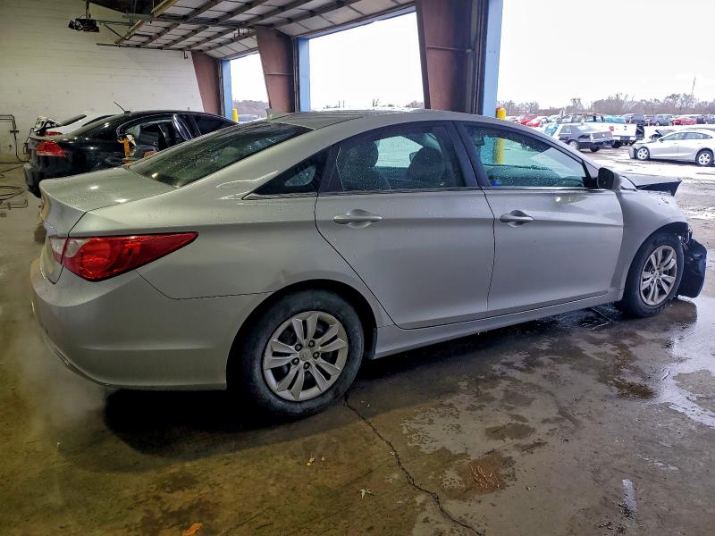 Photo 3 from auction – 2012 HYUNDAI SONATA GLS with VIN 5NPEB4AC0CH480192