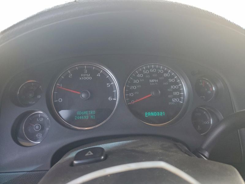 Photo 9 from auction – 2007 GMC YUKON with VIN 1GKFC13077R377745