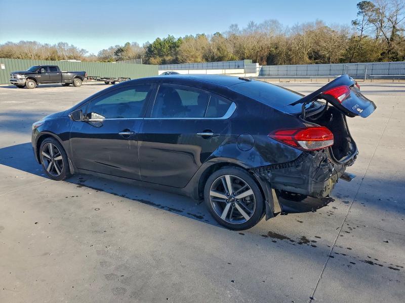 Foto 2 de la subasta – 2017 KIA FORTE EX con VIN 3KPFL4A81HE005336
