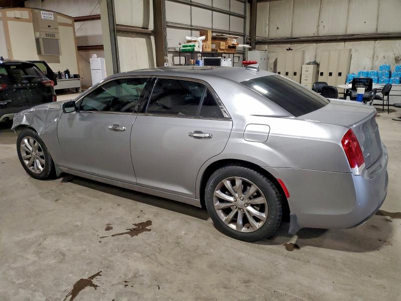 Photo 2 from auction – 2018 CHRYSLER 300 LIMITE with VIN 2C3CCAKG0JH296630