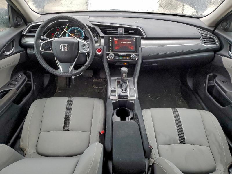 Photo 8 from auction – 2017 HONDA CIVIC EX with VIN 19XFC2F76HE081218