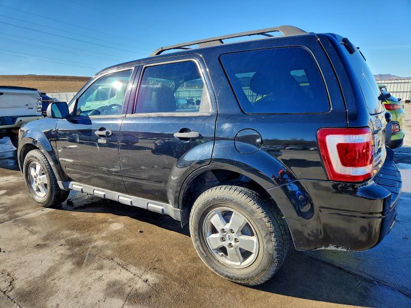 Photo 2 from auction – 2009 FORD ESCAPE with VIN 1FMCU93G29KA86875
