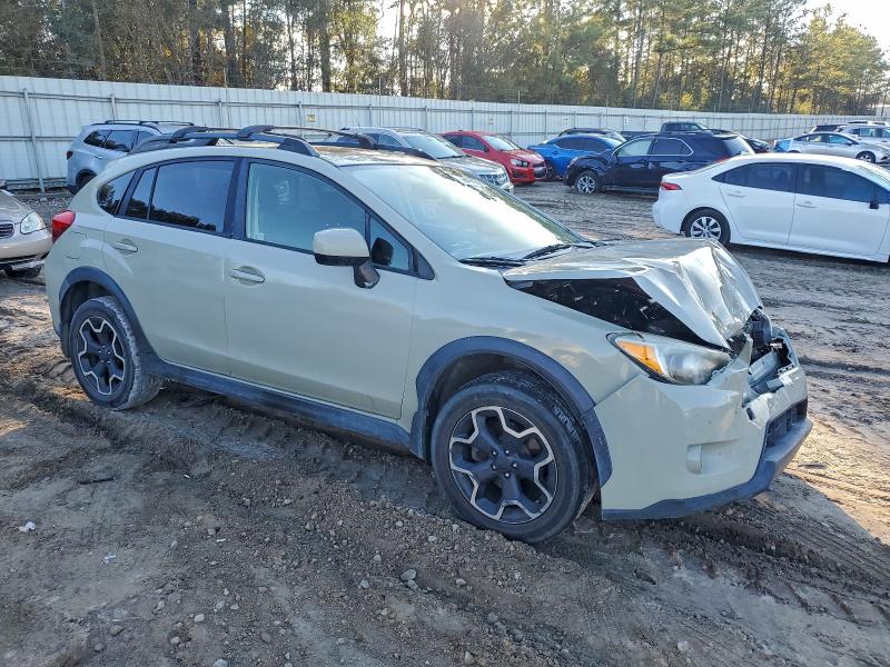 Photo 4 from auction – 2014 SUBARU XV CROSSTR with VIN JF2GPAVC2E8325505