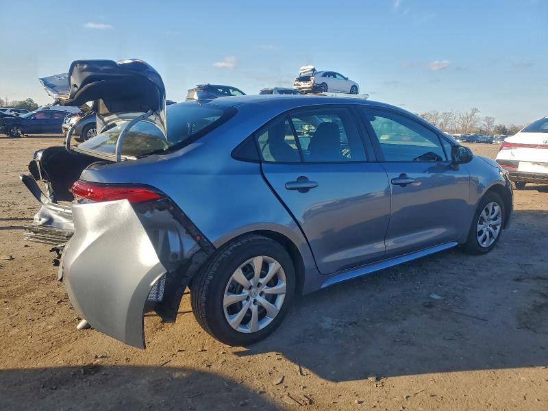 Photo 3 from auction – 2021 TOYOTA COROLLA LE with VIN 5YFEPMAE4MP260450