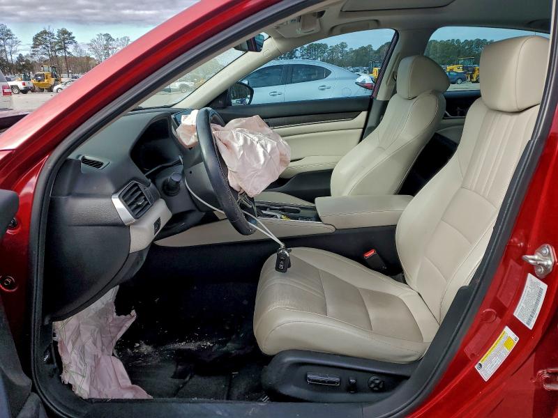 Photo 7 from auction – 2018 HONDA ACCORD EXL with VIN 1HGCV1F52JA050046