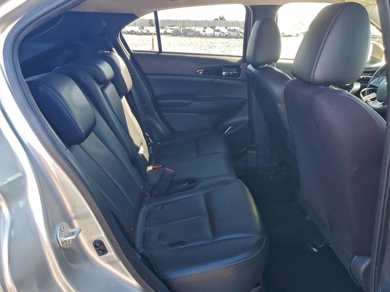 Photo 11 from auction – 2019 MITSUBISHI ECLIPSE CR with VIN JA4AT5AA7KZ052475