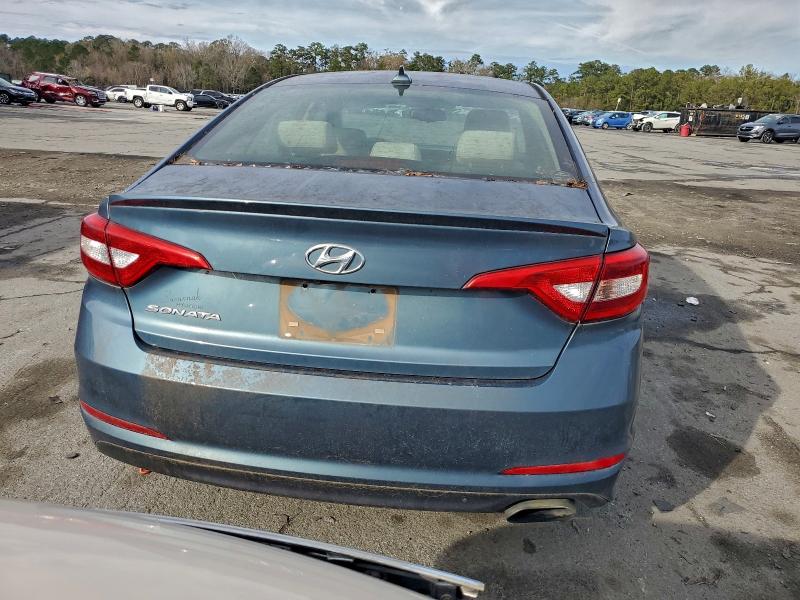 Photo 6 from auction – 2016 HYUNDAI SONATA SE with VIN 5NPE24AF9GH379474