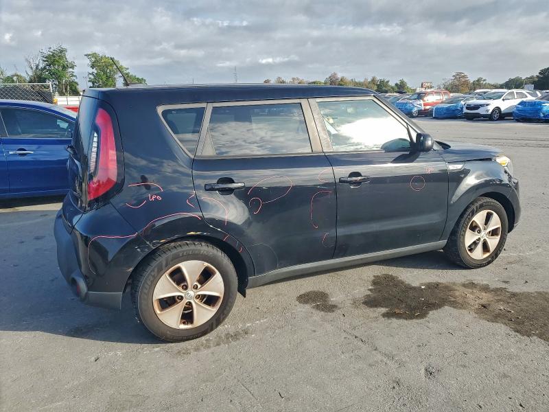 Foto 3 de la subasta – 2016 KIA SOUL con VIN KNDJN2A27G7271981
