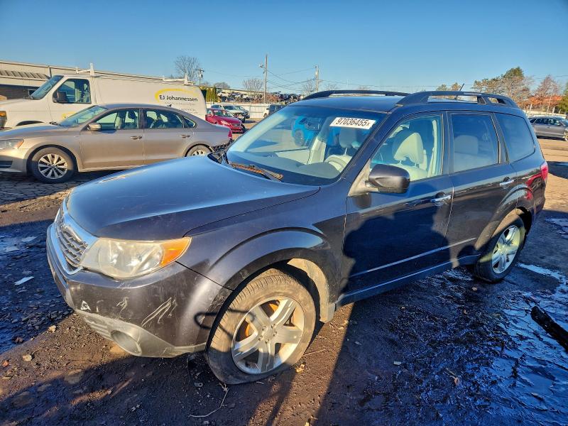 SUBARU FORESTER 2 2010 with VIN JF2SH6CC3AH703817 - Photo from auction