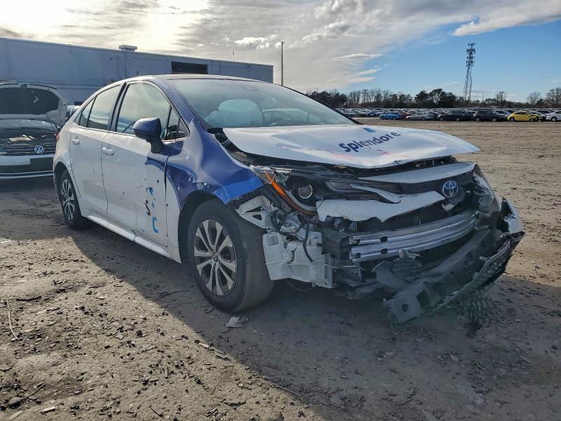 Photo 4 from auction – 2022 TOYOTA COROLLA LE with VIN JTDEAMDEXNJ044251