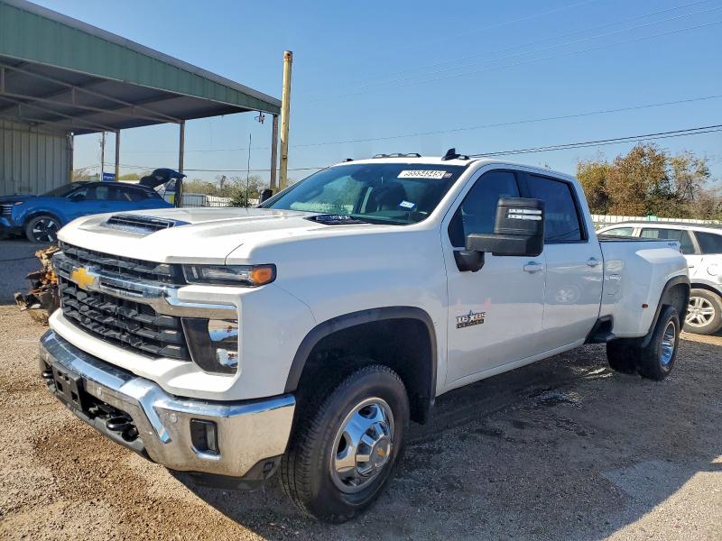 Photo 1 from auction – 2025 CHEVROLET SILVERADO with VIN 1GC4KTEY3SF228263