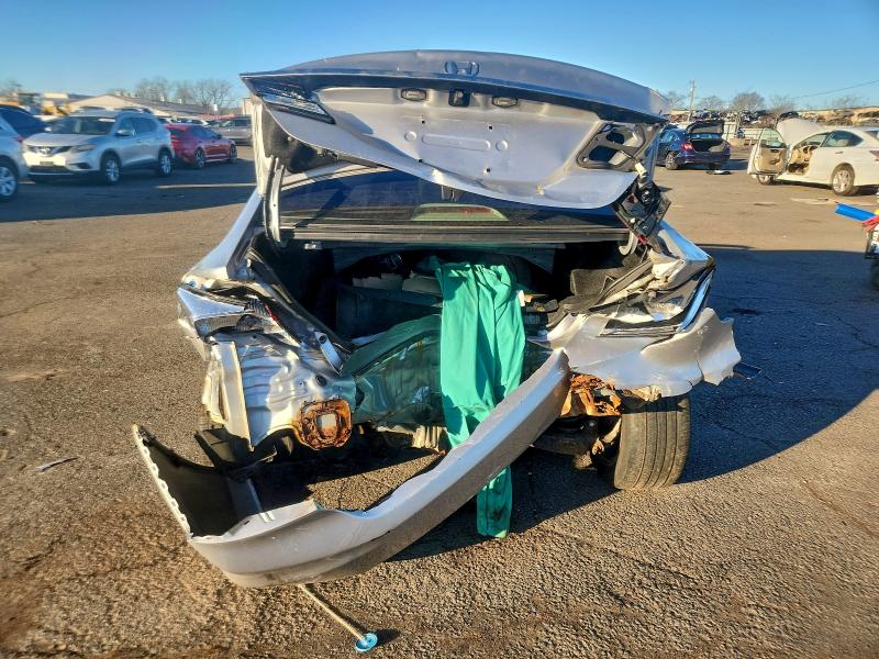 Photo 6 from auction – 2015 HONDA CIVIC LX with VIN 19XFB2F52FE216032
