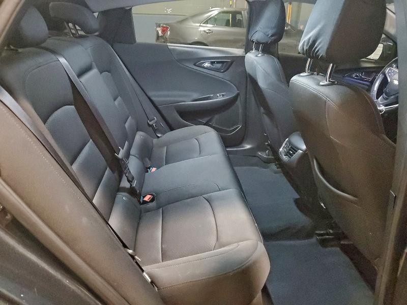 Photo 10 from auction – 2018 CHEVROLET MALIBU LT with VIN 1G1ZD5ST3JF229523