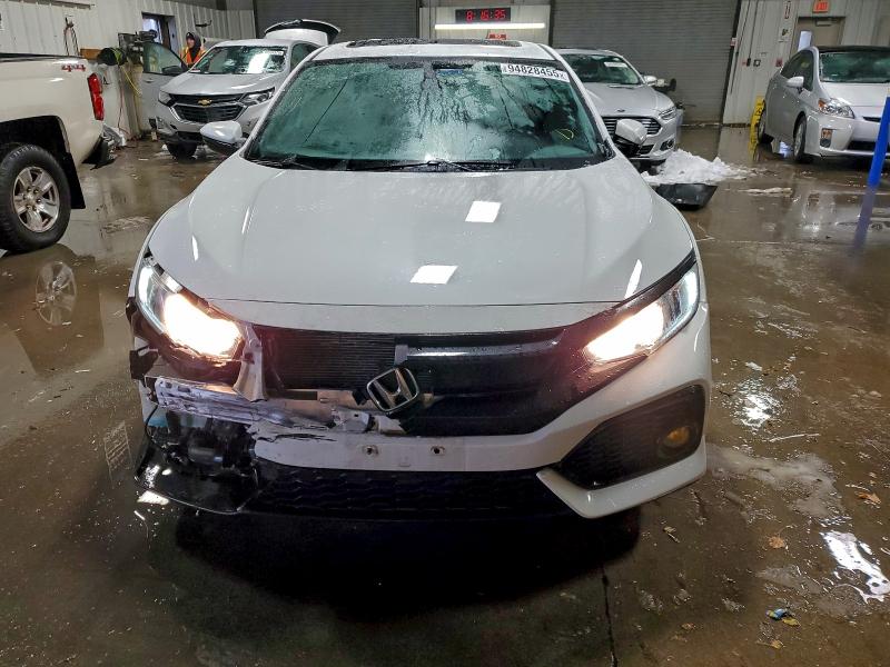Photo 5 from auction – 2017 HONDA CIVIC with VIN SHHFK7H59HU232296