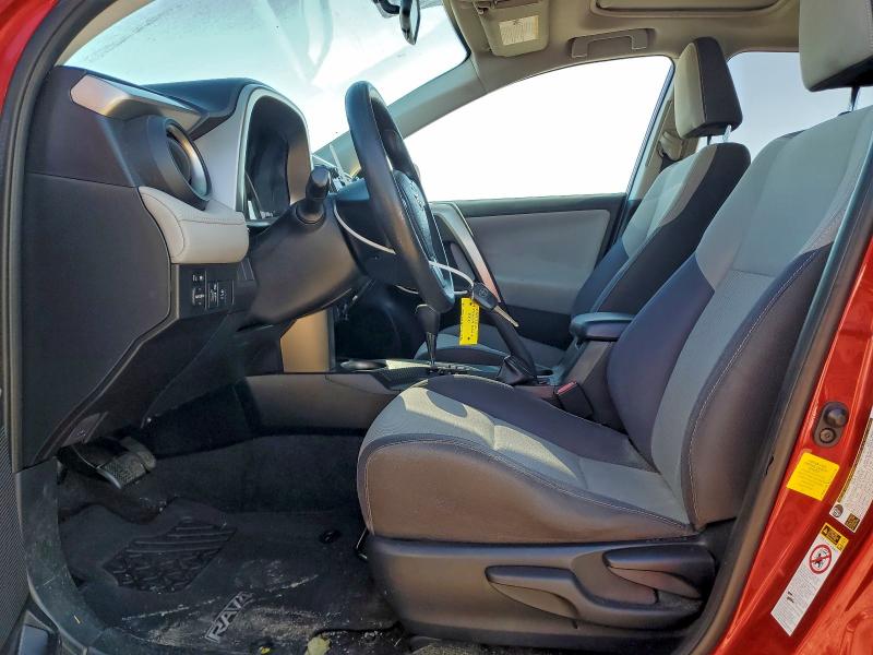 Photo 7 from auction – 2014 TOYOTA RAV4 XLE with VIN JTMWFREV2EJ011441