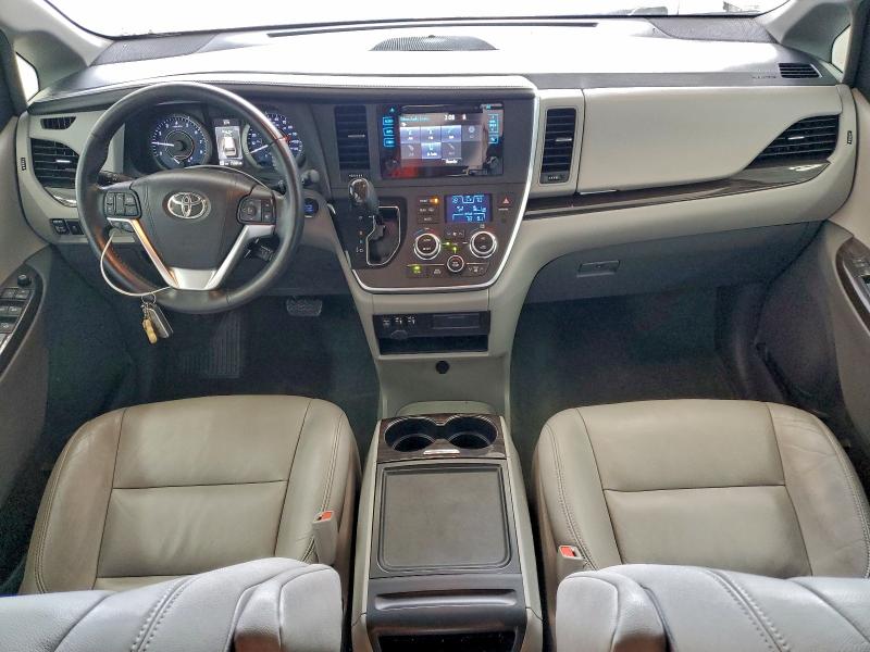 Photo 8 from auction – 2015 TOYOTA SIENNA XLE with VIN 5TDYK3DC2FS665846