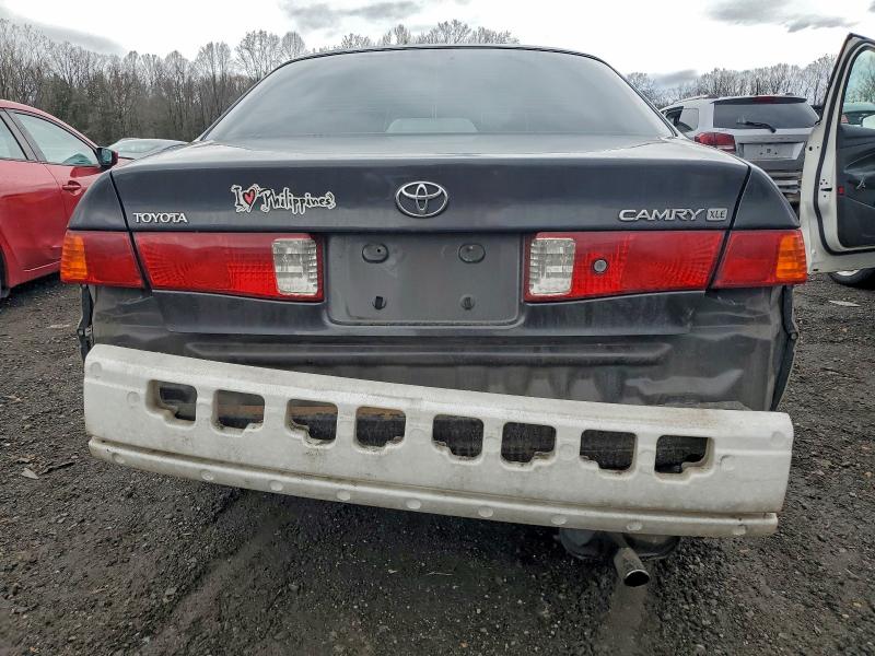 Photo 6 from auction – 2001 TOYOTA CAMRY LE with VIN JT2BG28K110540571
