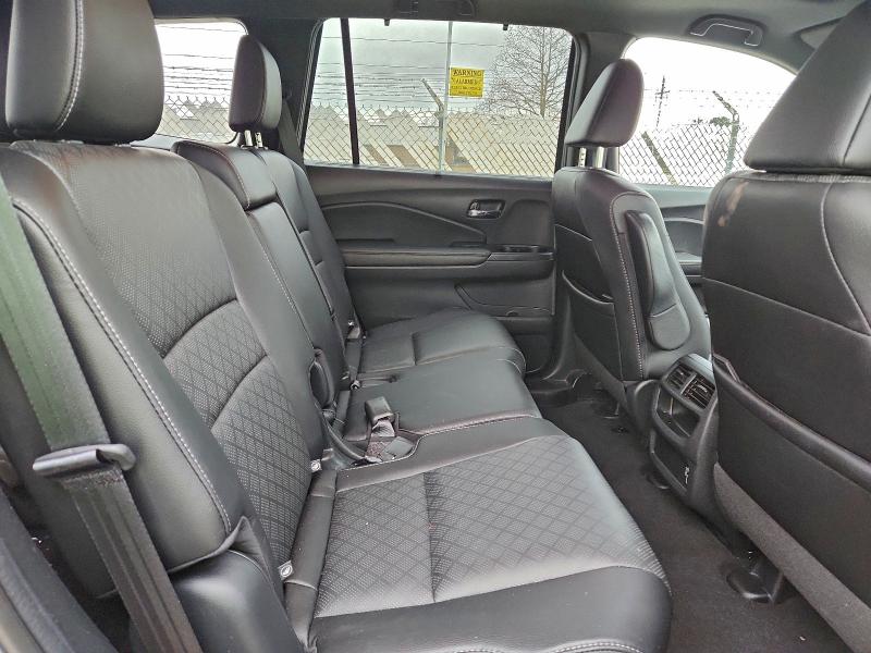 Photo 11 from auction – 2021 HONDA PASSPORT E with VIN 5FNYF8H52MB038885
