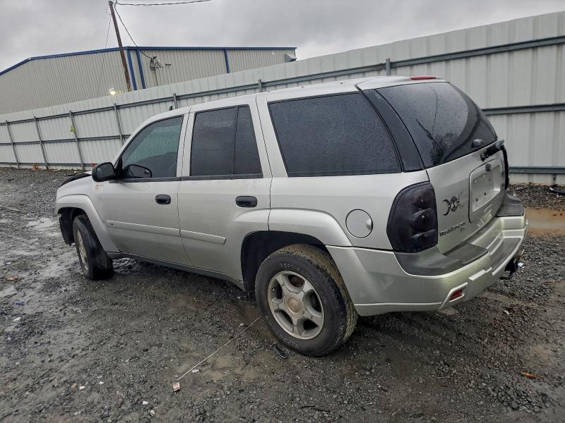Photo 2 from auction – 2007 CHEVROLET TRAILBLAZER with VIN 1GNDT13S672267936