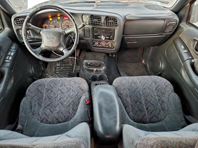 Photo 8 from auction – 2001 GMC SONOMA with VIN 1GTDT13W31K235996