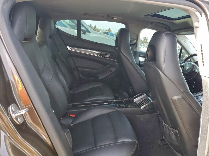 Photo 10 from auction – 2014 PORSCHE PANAMERA S with VIN WP0AB2A75EL056107