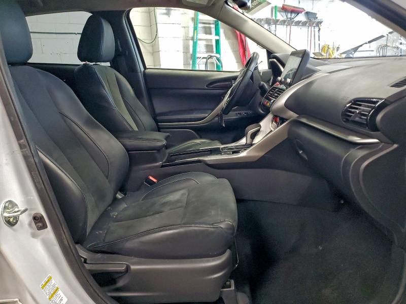 Photo 7 from auction – 2024 MITSUBISHI ECLIPSE CR with VIN JA4ATWAA0RZ055136