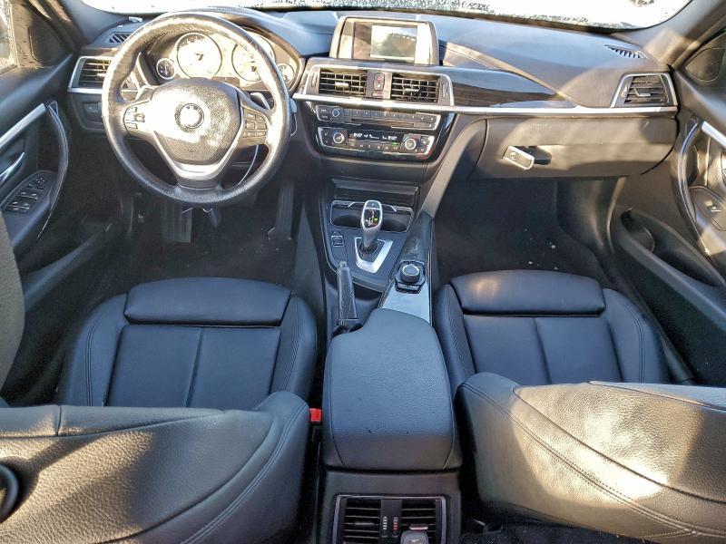 Photo 8 from auction – 2018 BMW 330 XI with VIN WBA8D9C52JA607948