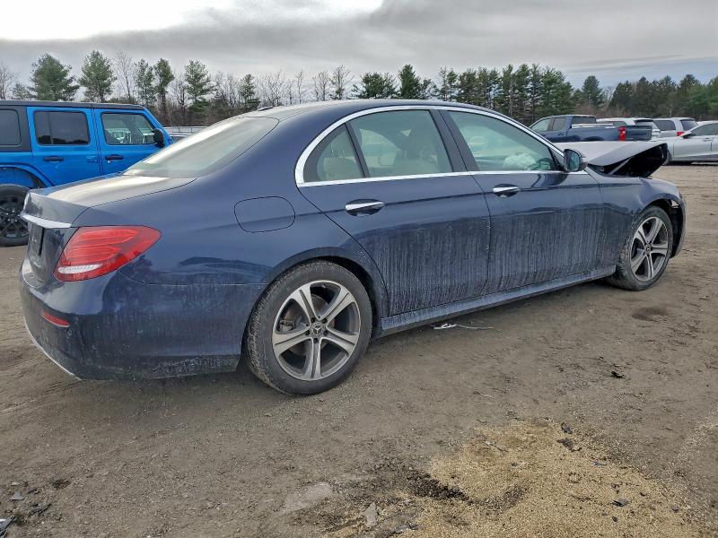 Photo 3 from auction – 2018 MERCEDES-BENZ E 300 with VIN WDDZF4JB5JA478087