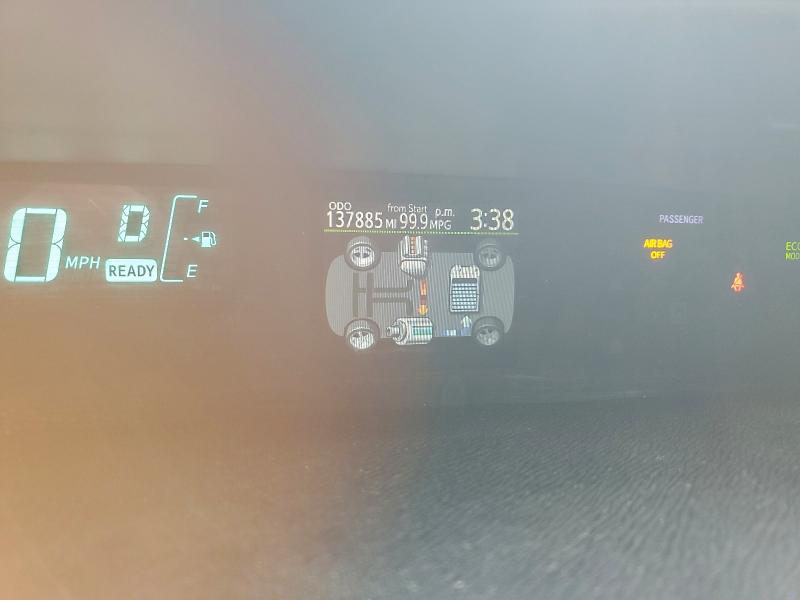 Photo 9 from auction – 2012 TOYOTA PRIUS C with VIN JTDKDTB31C1524889