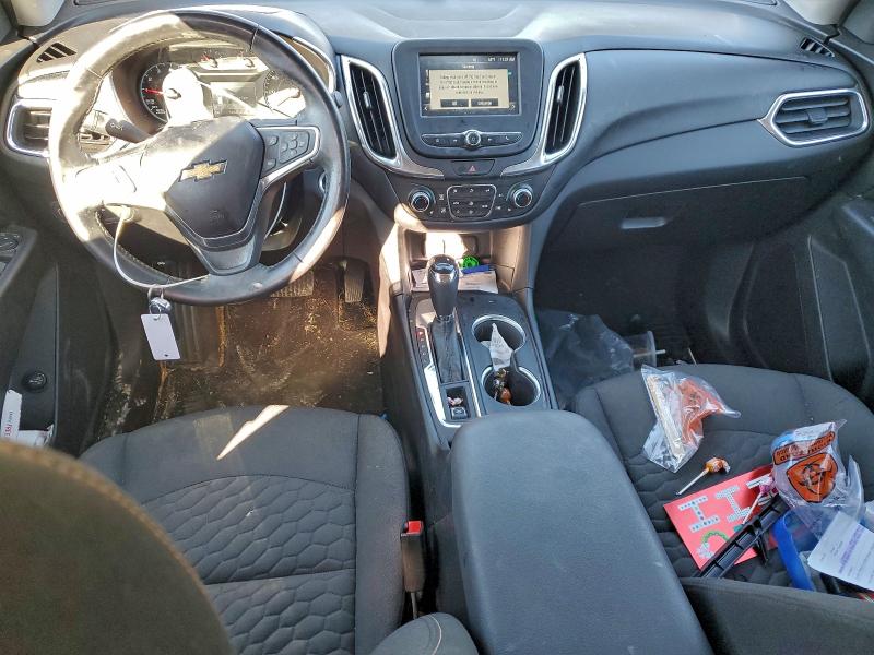 Photo 8 from auction – 2018 CHEVROLET EQUINOX LT with VIN 2GNAXJEV1J6111490