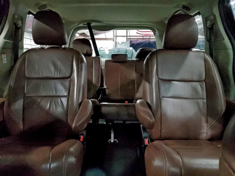 Photo 10 from auction – 2017 TOYOTA SIENNA XLE with VIN 5TDDZ3DC7HS182205