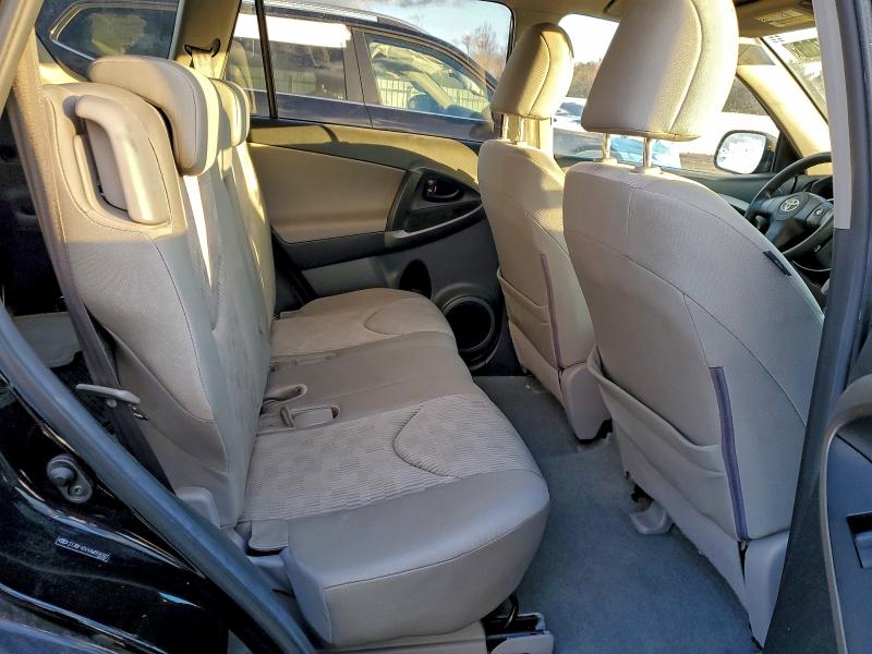 Photo 11 from auction – 2010 TOYOTA RAV4 with VIN 2T3BF4DV4AW059392