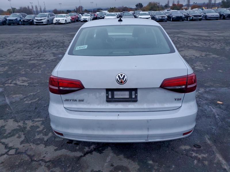Photo 6 from auction – 2017 VOLKSWAGEN JETTA SE with VIN 3VWDB7AJ8HM363387