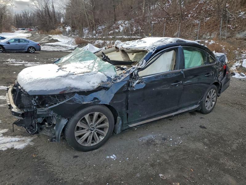 HYUNDAI SONATA 2015 with VIN 5NPE34AF2FH247569 - Photo from auction