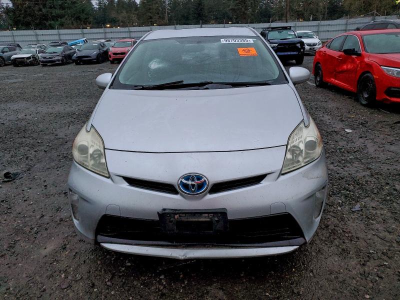 Photo 5 from auction – 2013 TOYOTA PRIUS with VIN JTDKN3DU3D5618740