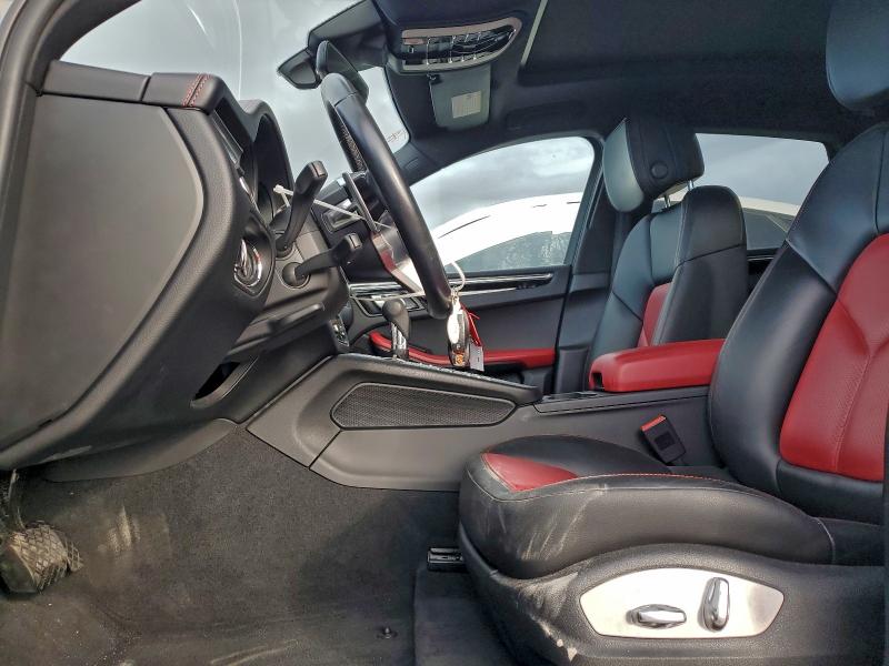 Photo 7 from auction – 2021 PORSCHE MACAN with VIN WP1AA2A57MLB08786