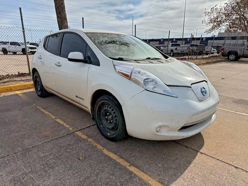 NISSAN LEAF S 2017 with VIN 1N4BZ0CP2HC308794 - Photo from auction