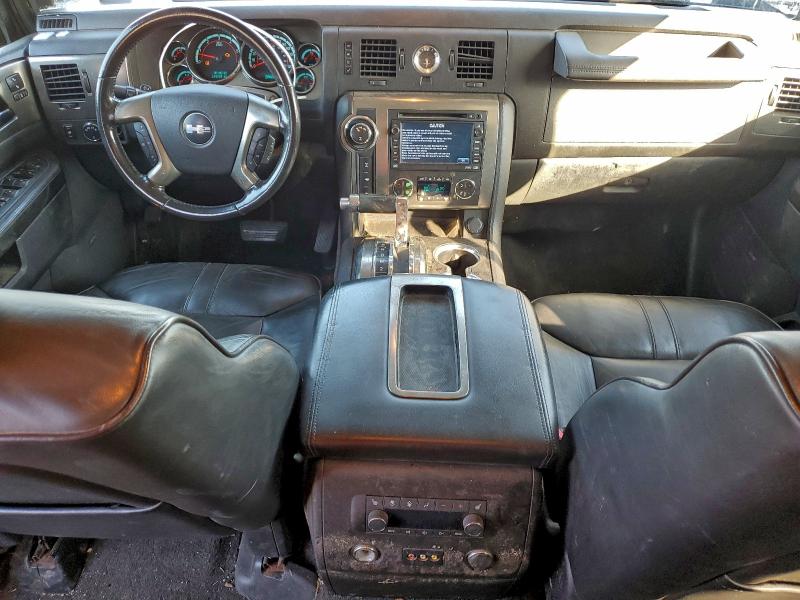 Photo 8 from auction – 2008 HUMMER H2 with VIN 5GRGN23838H100330