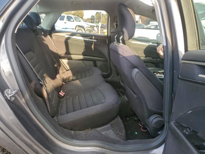 Photo 10 from auction – 2014 FORD FUSION SE with VIN 3FA6P0HD1ER363417