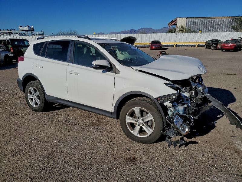 Photo 4 from auction – 2014 TOYOTA RAV4 XLE with VIN JTMRFREV4ED093541