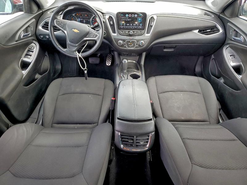 Photo 8 from auction – 2016 CHEVROLET MALIBU LT with VIN 1G1ZE5ST3GF280770