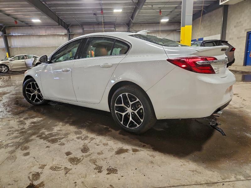 Photo 2 from auction – 2017 BUICK REGAL SPOR with VIN 2G4GL5EX8H9194802