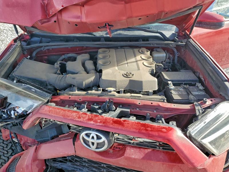 Photo 12 from auction – 2014 TOYOTA 4RUNNER SR with VIN JTEBU5JR7E5155271