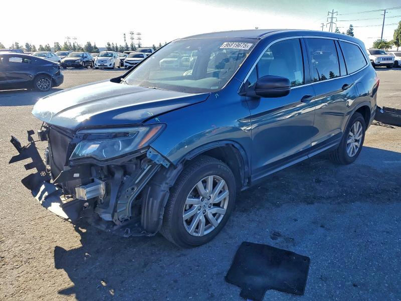 HONDA PILOT LX 2019 with VIN 5FNYF5H16KB024030 - Photo from auction