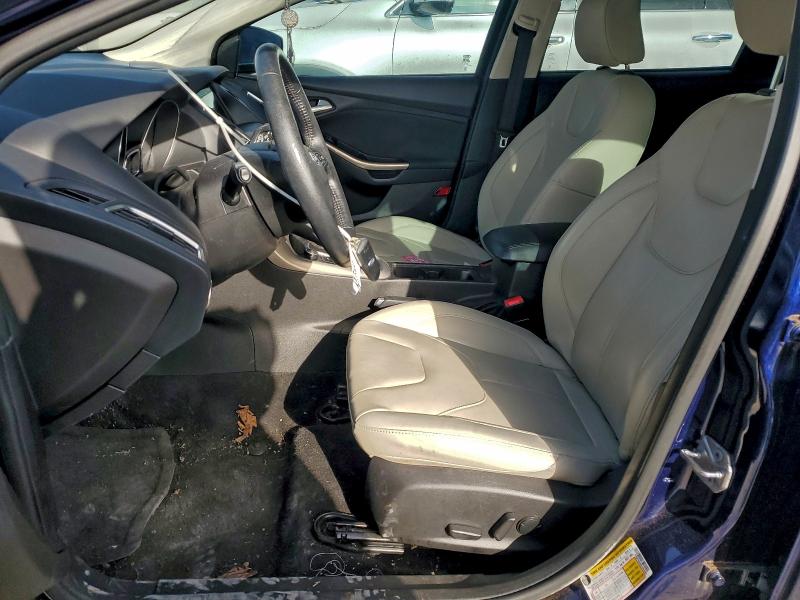 Photo 7 from auction – 2017 FORD FOCUS with VIN 1FADP3N26HL345588