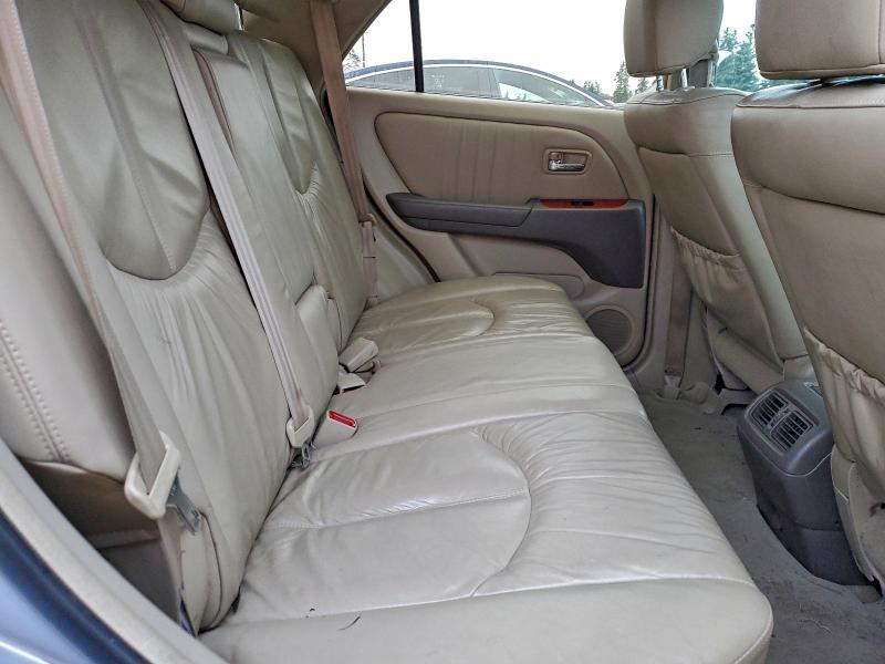 Photo 11 from auction – 2002 LEXUS RX 300 with VIN JTJHF10U120270557