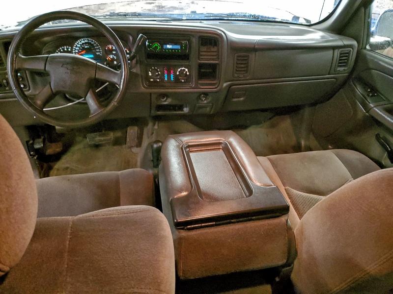 Photo 8 from auction – 2005 CHEVROLET SILVERADO with VIN 1GCEK19Z05Z171969