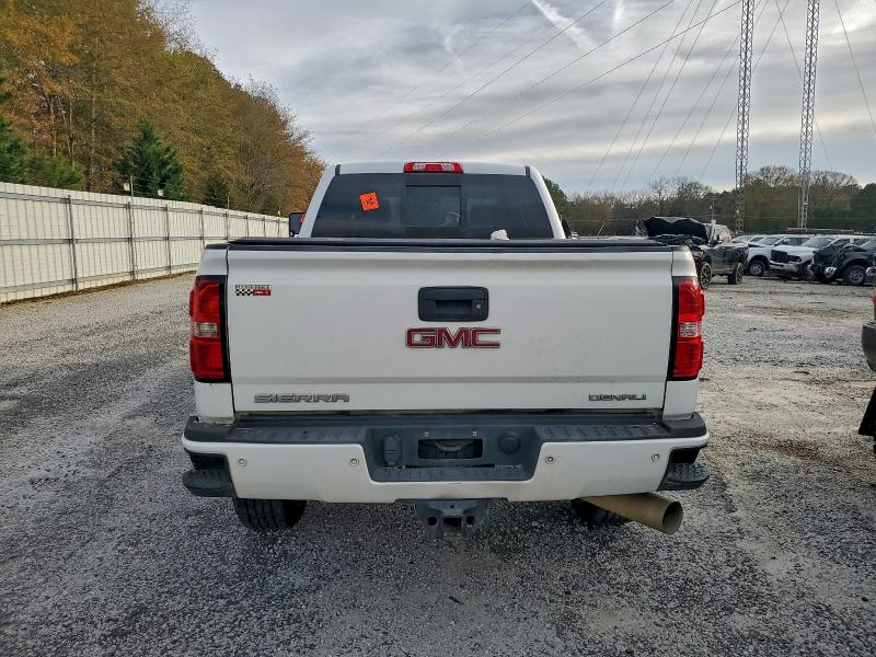 Photo 6 from auction – 2016 GMC SIERRA with VIN 1GT42YE83GF269710