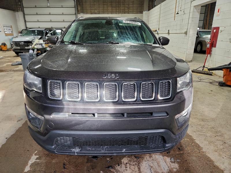 Photo 5 from auction – 2018 JEEP COMPASS LA with VIN 3C4NJDBB0JT423285